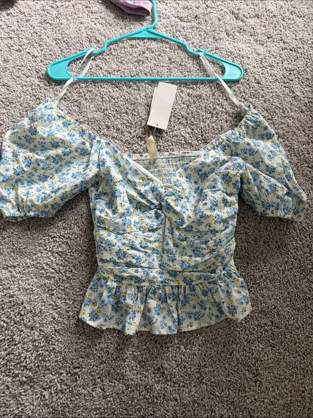 Blue and White Floral Ruched Puff Sleeve Crop Top